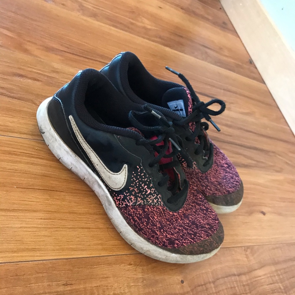 Kids Nike shoe